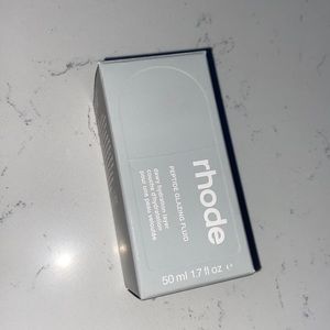 Rhode peptide glazing fluid 🤍
